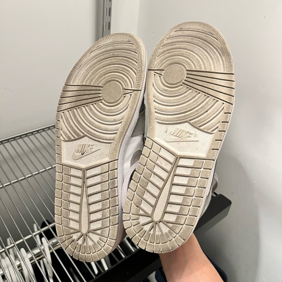 Nike Air Jordan 1 Mid- College Grey - Picture 8 of 8